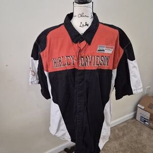 Harley-Davidson Men's Black, Red, and White Button Down Shirt